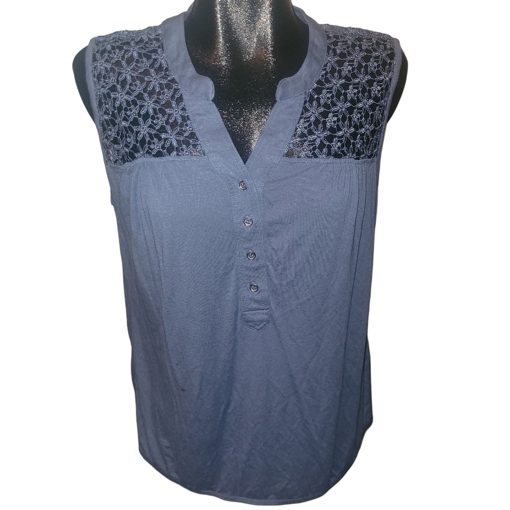 Venus Sleeveless Blue Lace Detailed Top Size M